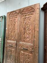 style Antique Door in Wood