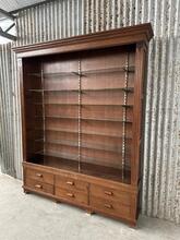 Antique style Shopcabinet in wood and glass, Europe 20e eeuw