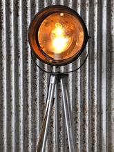 Industrial style Industrial tripod lamp in Iron