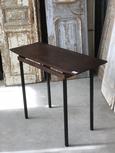 Vintage style Table in Wood