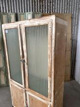 style Vintage cabinet iron and glass in Iron and glass
