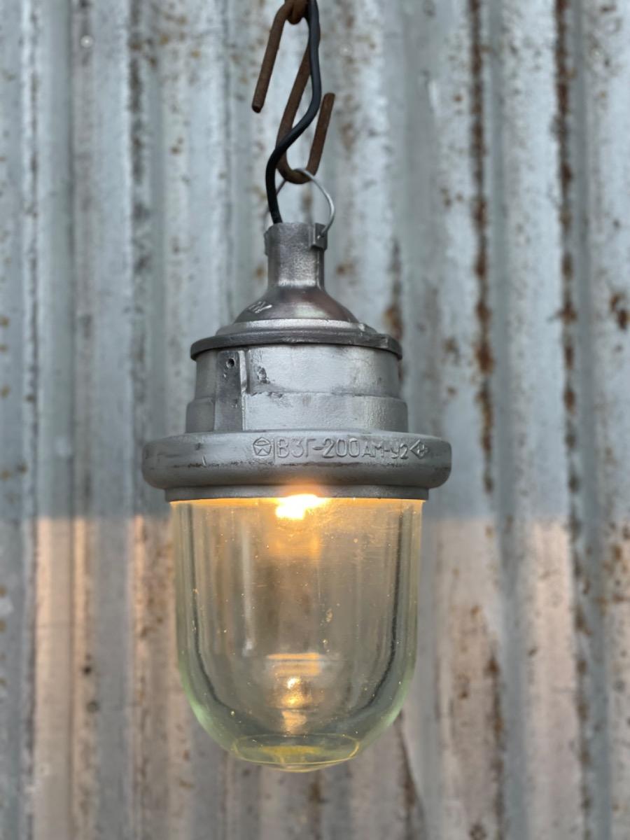 100+ Industrial Bully pendant lamp