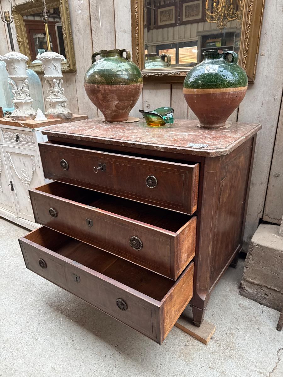 18 -century chest of drawers