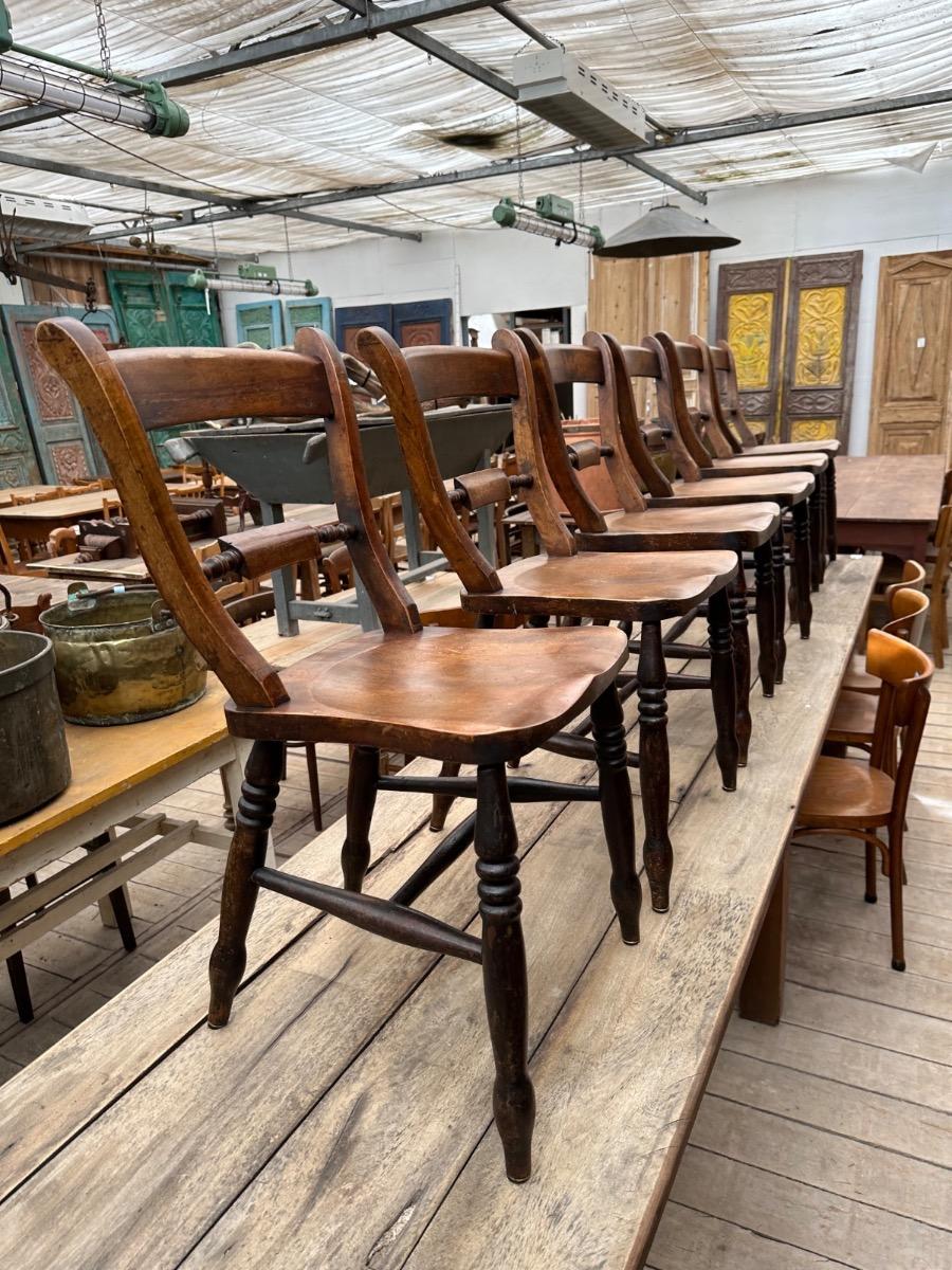 6 Antique Antique chairs