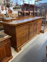 Antiek dressoir uit de jaren 1930/1950s stijl in Hout, Europa