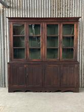 Kast Antiek stijl in Hout en glas,