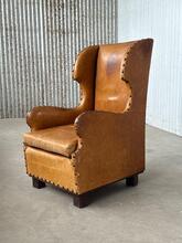 Konings fauteuil brutalistisch leer Antiek stijl in Leer, Europa