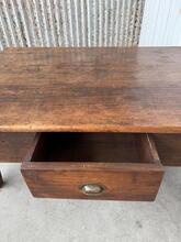 Tafel Antiek stijl in hout,