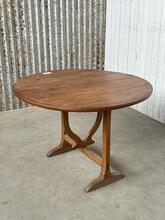 Tafel Antiek stijl in hout, Europa