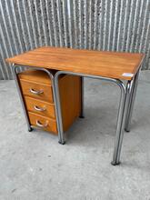 Vintage bureau Antiek stijl in Hout en ijzer, europa