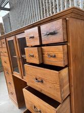 Winkelkast Antiek stijl in Hout en glas ,
