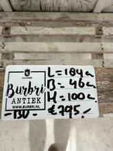 Winkelkast Antiek stijl in hout,