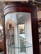 Winkelkast Antiek stijl in hout en glas,