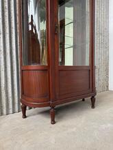 Winkelkast Antiek stijl in hout en glas,