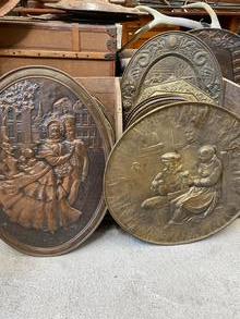 Antieke bronzen platen Antiek stijl in brons,