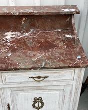 Antieke commode Antiek stijl in hout en steen,