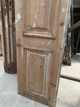 Antieke deur Antiek stijl in hout,