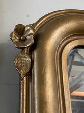Antieke gouden spiegel Antiek stijl in Hout en glas,