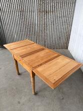 Antieke grenen uitschuiftafel stijl in wood, Europa 20e eeuw