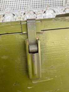 Antieke groene kist Antiek stijl in Hout,