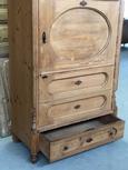 Antieke kast Antiek stijl in Hout,