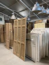 Antieke luiken Antiek stijl in hout,