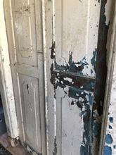 Antieke witte deur Antiek stijl in Hout,