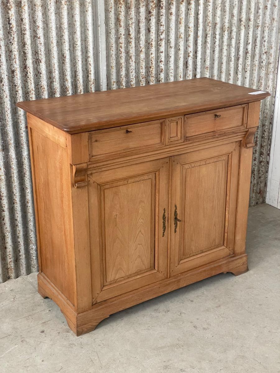 Antique 2 doors cabinet