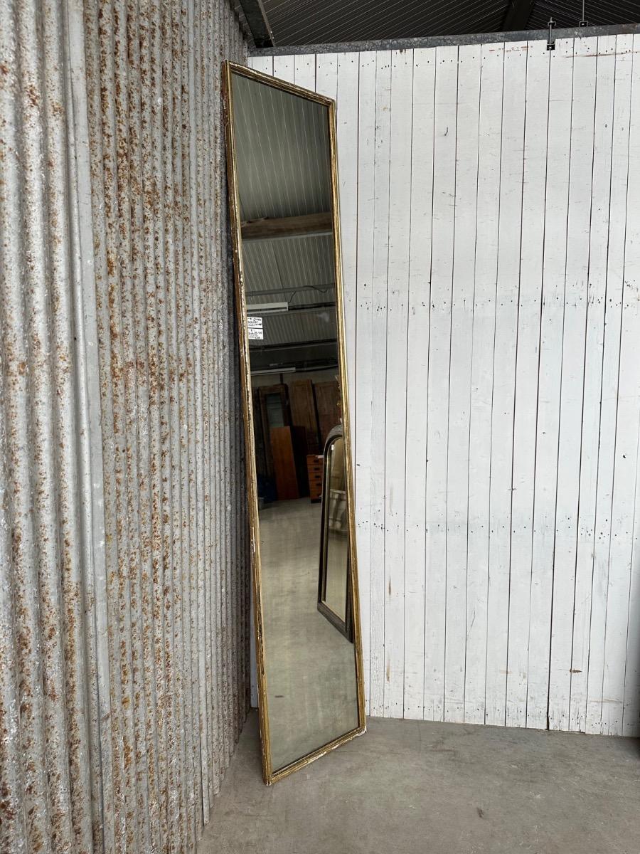 Antique Antique dam mirror