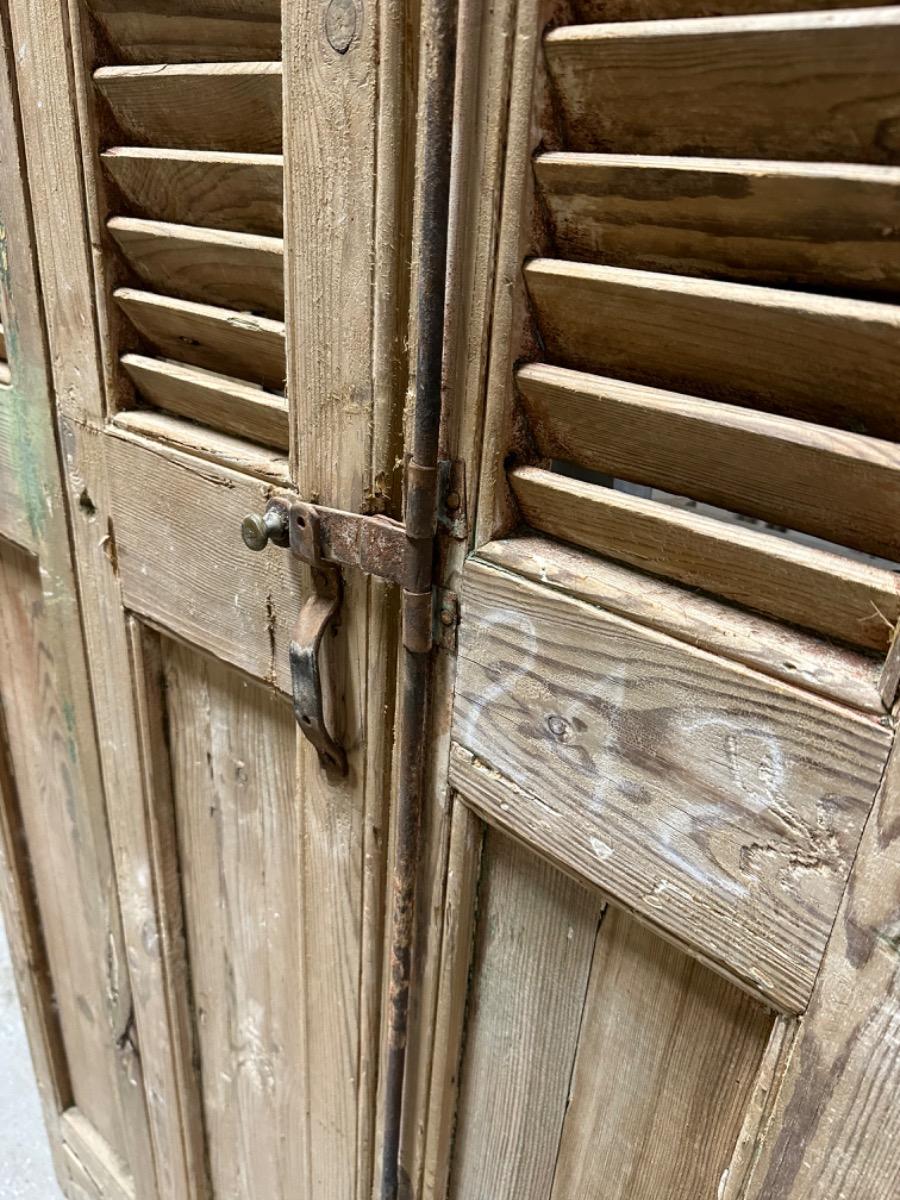 Antique Antique shutters