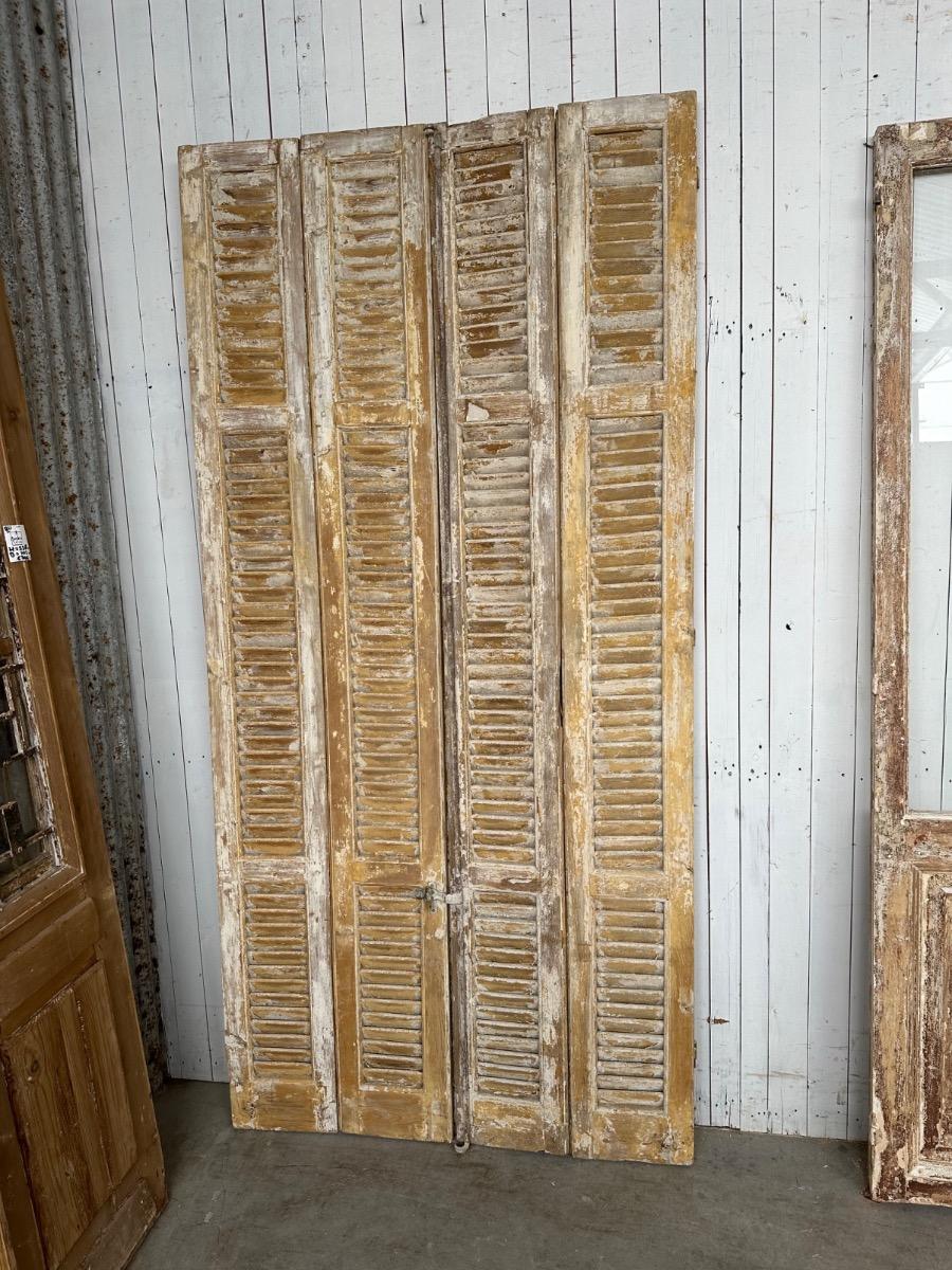 Antique Antique shutters