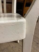 Antique style Antique white Thonet chair in Wood