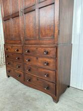 Antique style Cabinet in Oak wood, England 20e eeuw