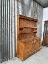 Antique style Cabinet in wood and iron