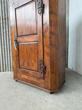 Antique style Cabinet in wood