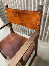 Antique style Chairs in Wood and leather