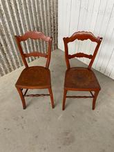 Antique style Antique chairs in wood