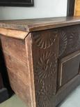 Antique style Antique chest of drawers in Wood