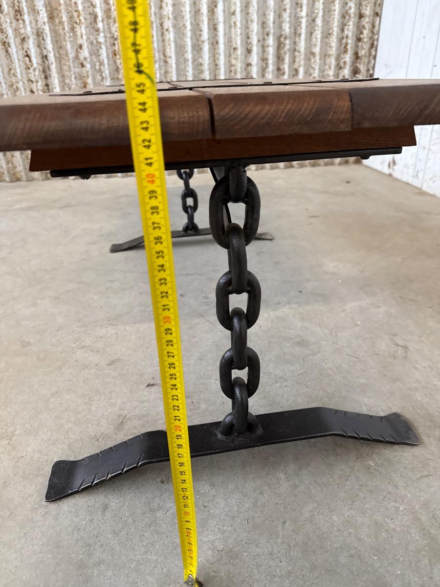 Antique Coffeetable brutalis