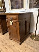 Antique style Desk in wood, Europe 20e eeuw