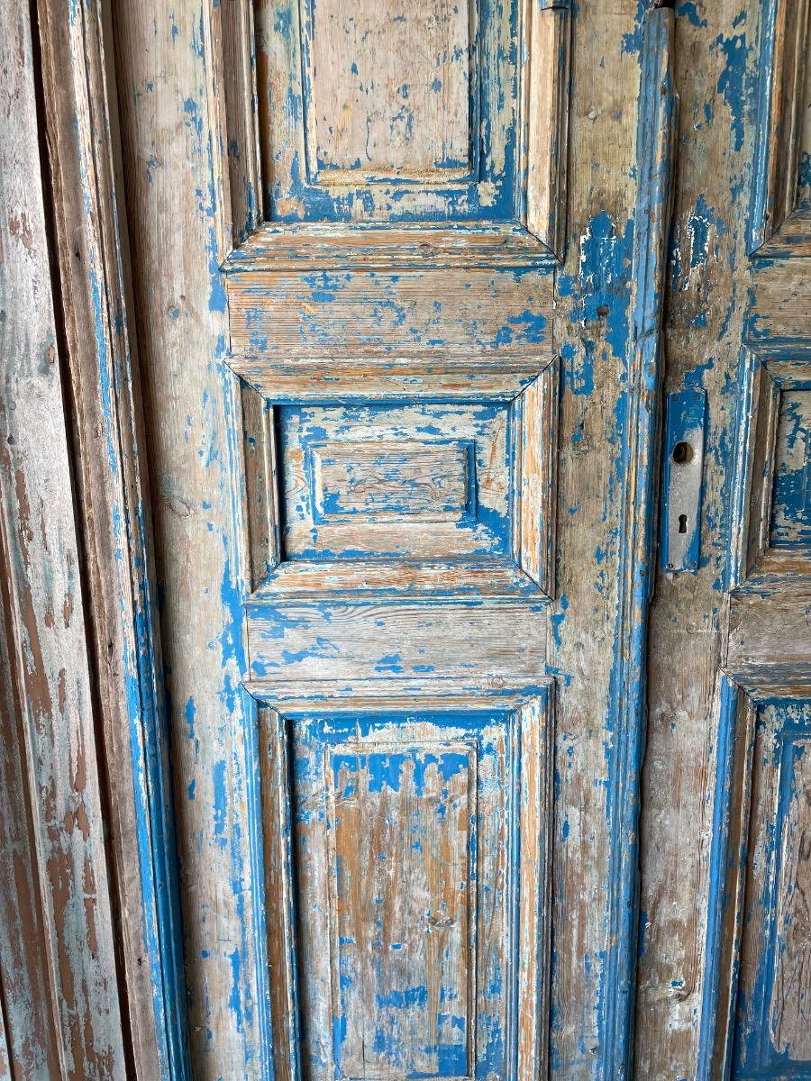 Antique Doors Blue in frame 