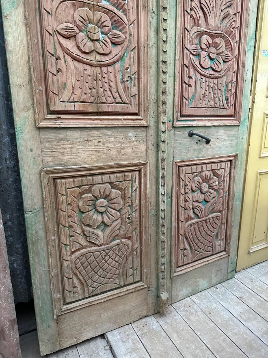 Antique Doors green