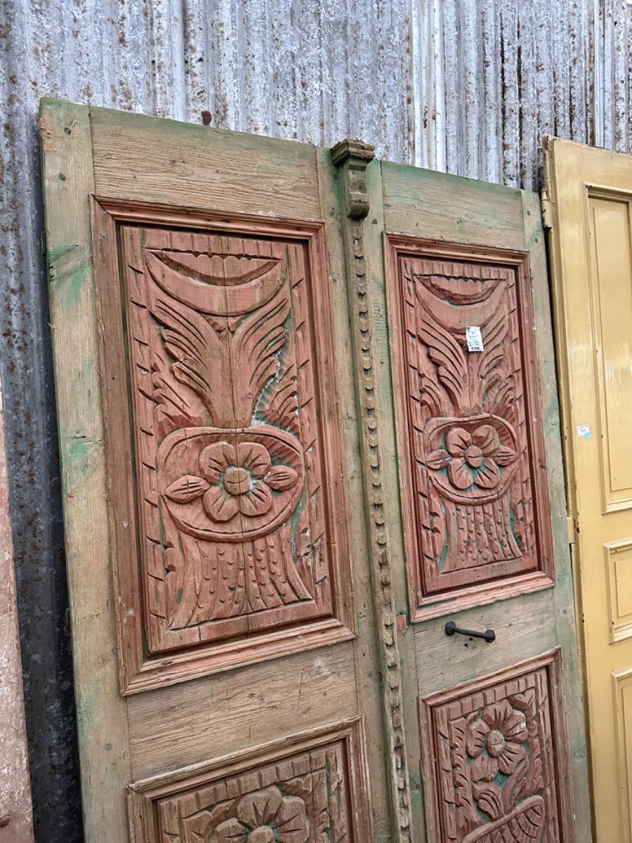 Antique Doors green