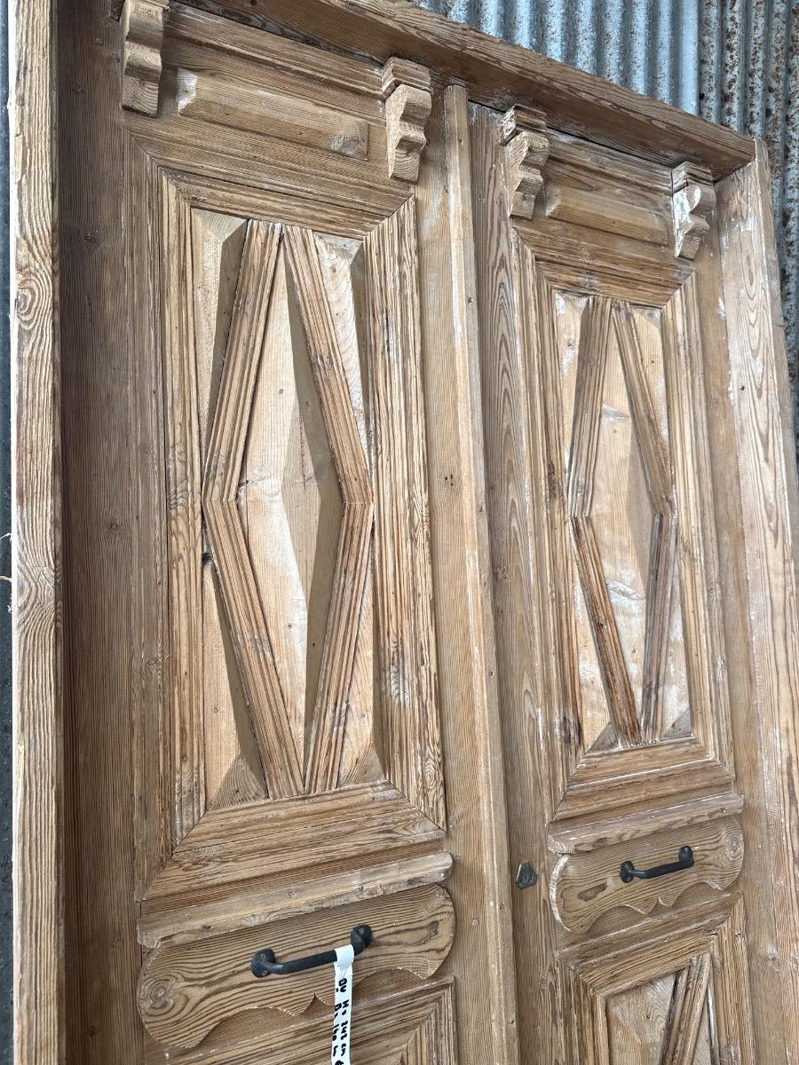 Antique frame with doors