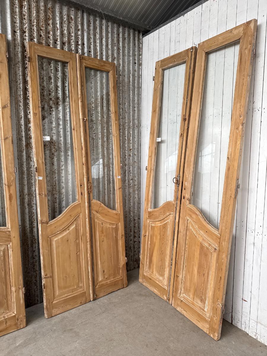 Antique glas doors