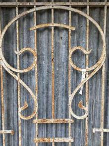 Antique style Antique iron fence 2x in Iron