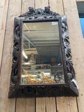 Antique style Antique mirror in wood and glass