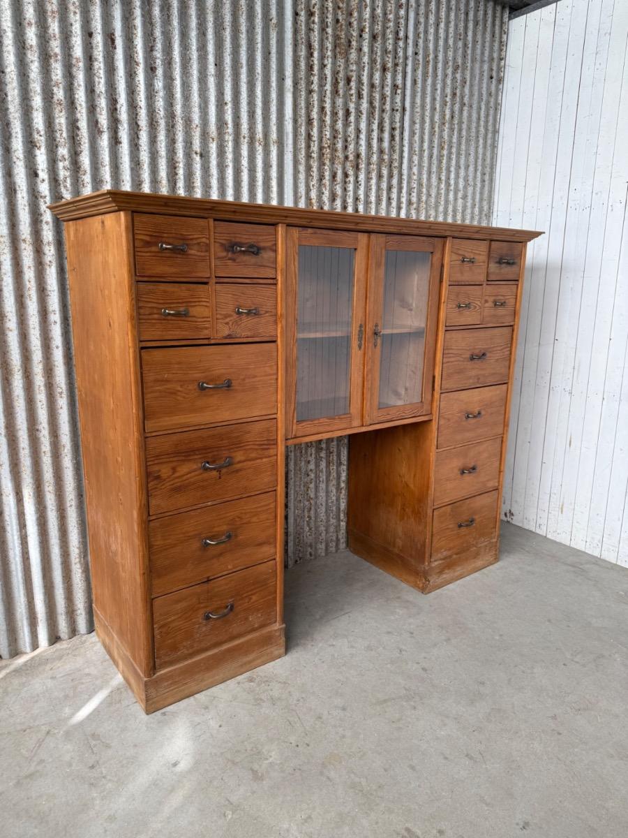 Antique pine Shopfitting