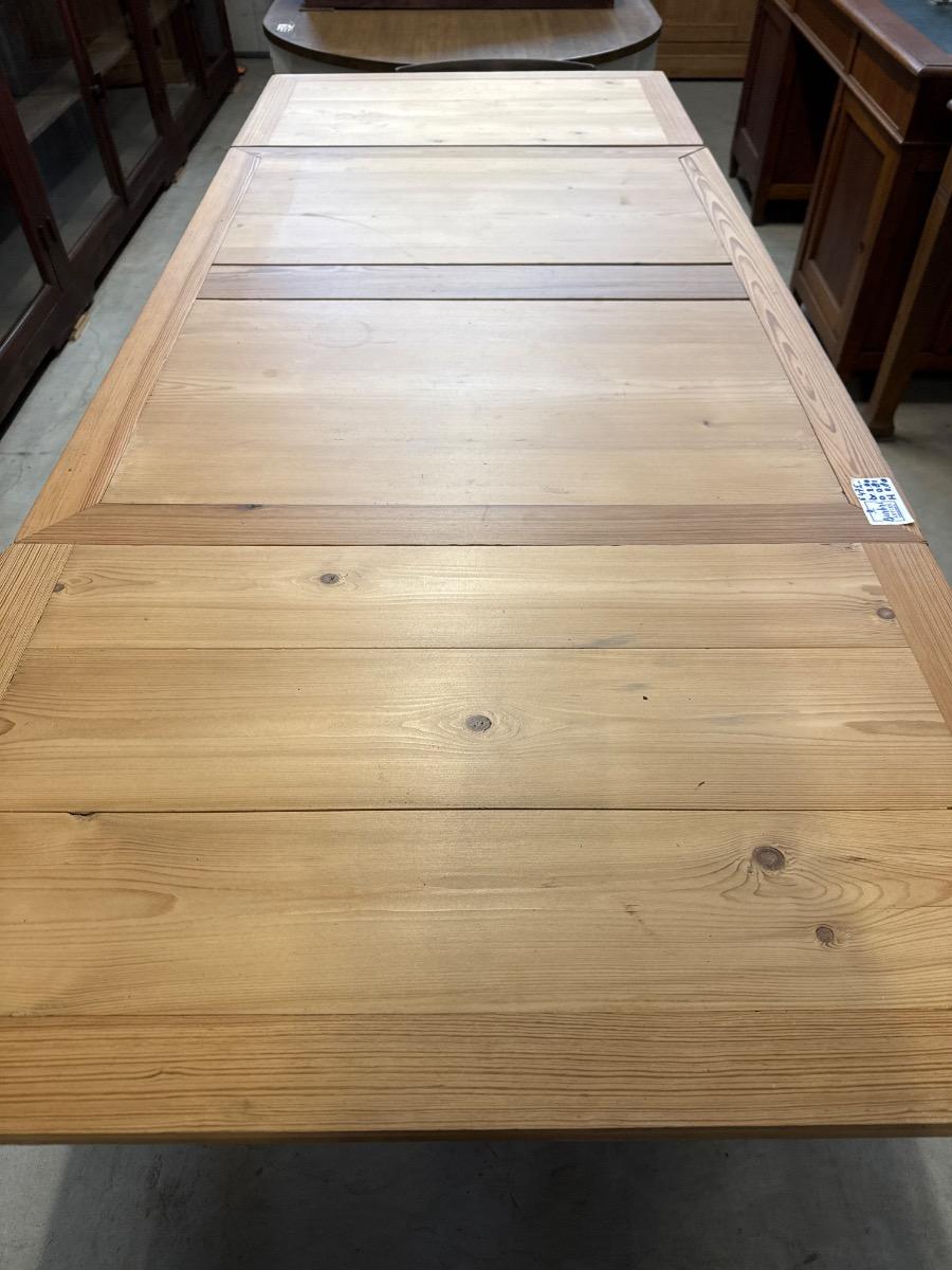 Antique pine table