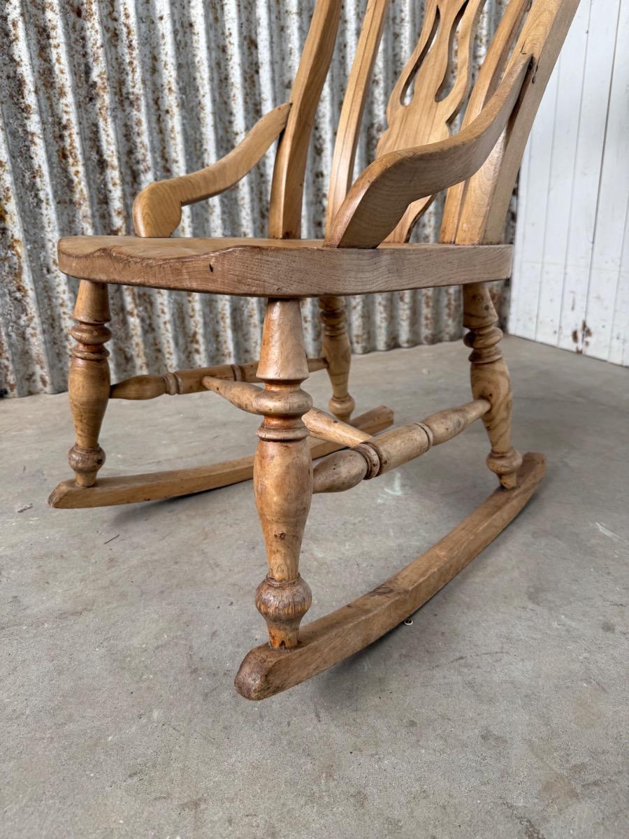 Antique rocking Chair